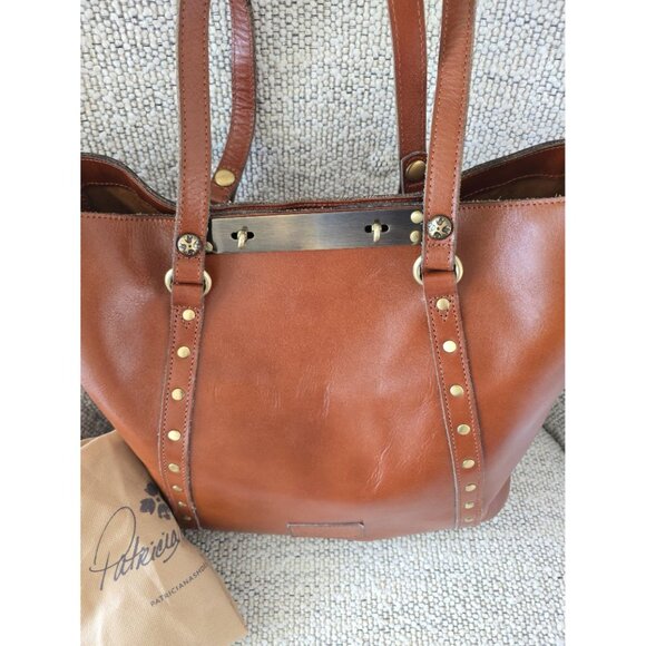 Patricia Nash Large Tote - Picture 2 of 12